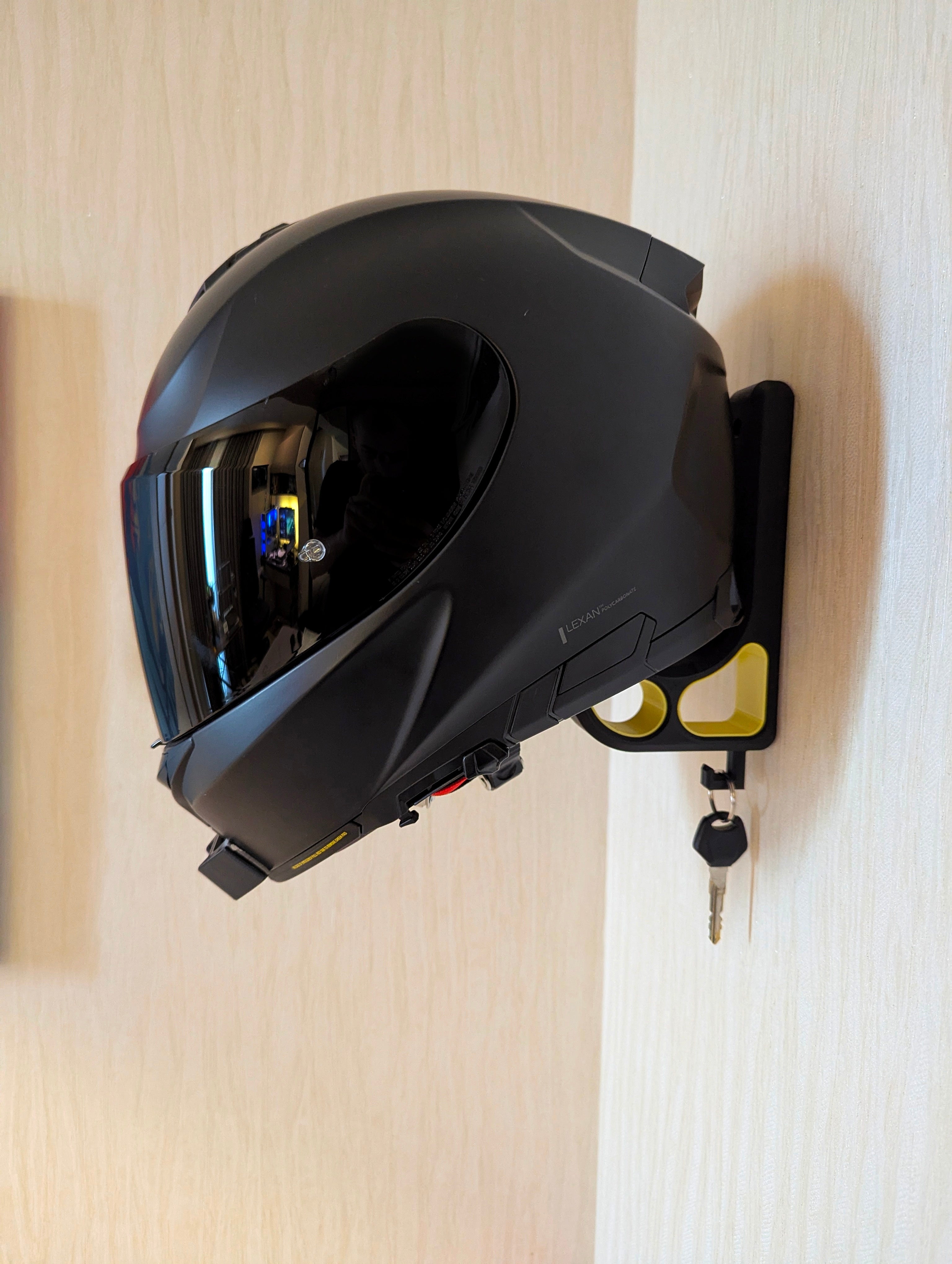 ჩაფხუტის საკიდი