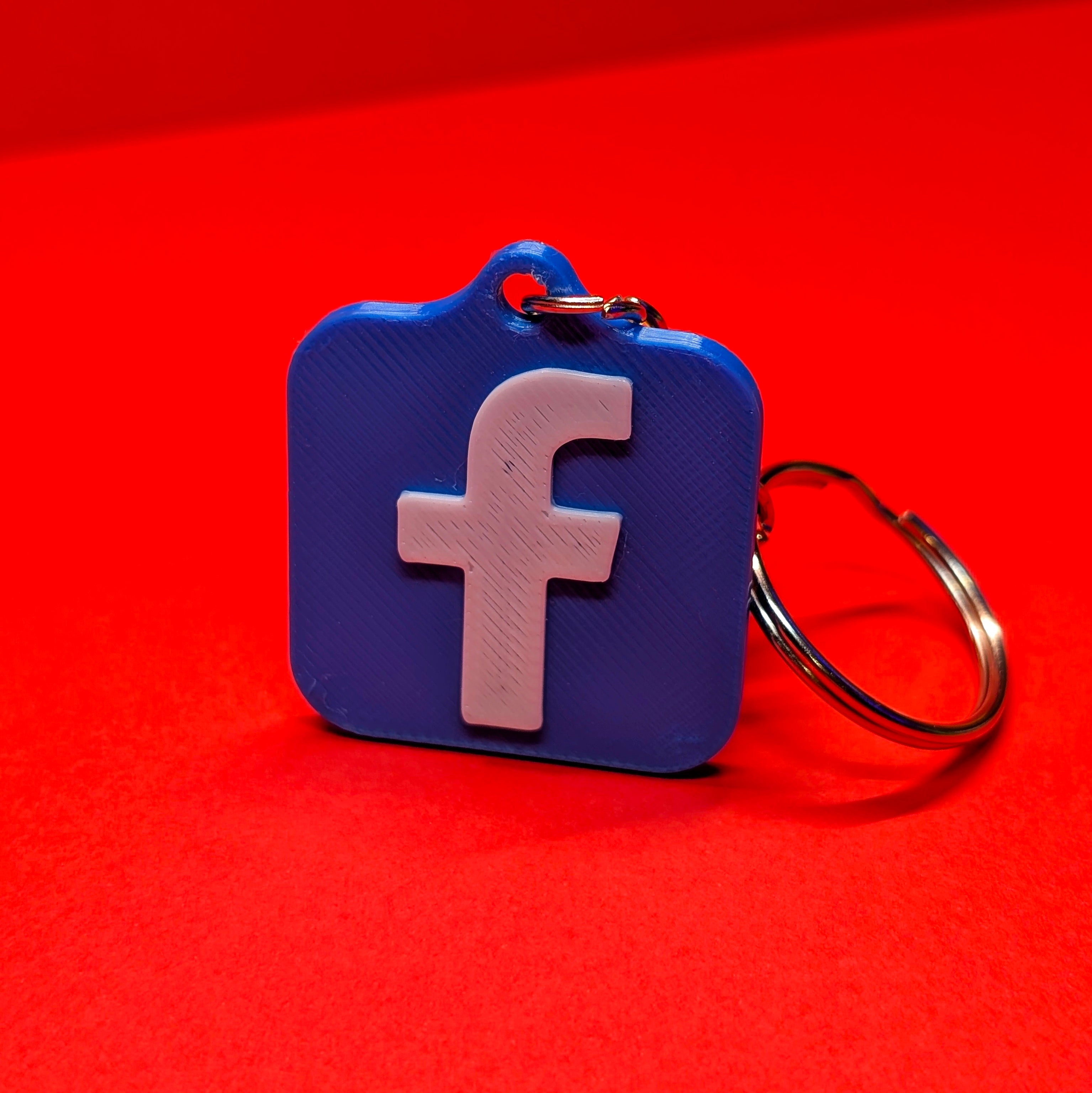 NFC ბრელოკი Facebook-ისთვის